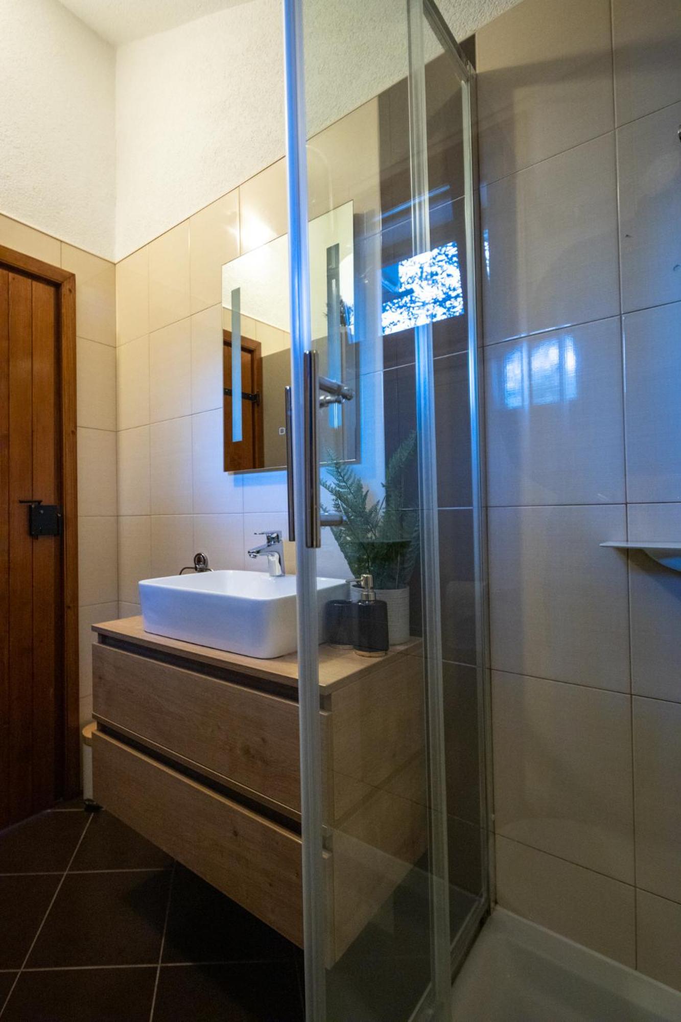 דראגה Holiday Home Svemir מראה חיצוני תמונה